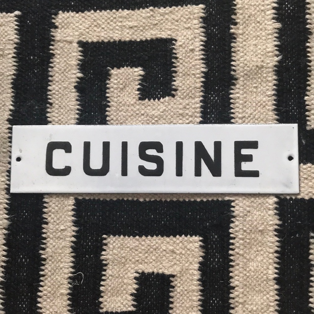 Metal kitchen plaque